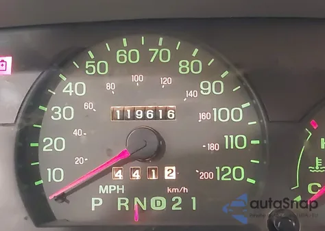 1998 Mercury Grand Marquis z USA, uszkodzony, nr VIN 2MEFM75W5WX603734